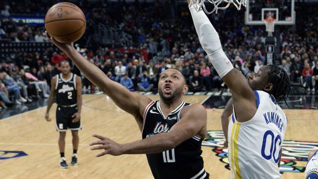 华体会在线登录-抢人大战勇士为何不敌太阳？矮人军团急需瞄准内线